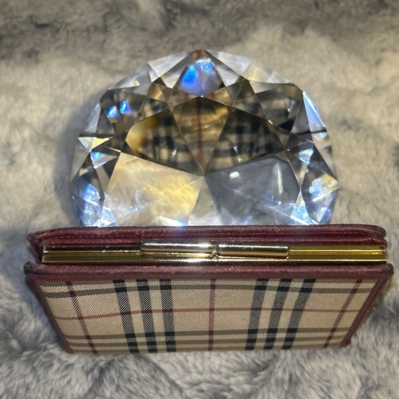 Burberry Nova Check Bi-Fold Wallet with red leather trim - Picture 4 of 14